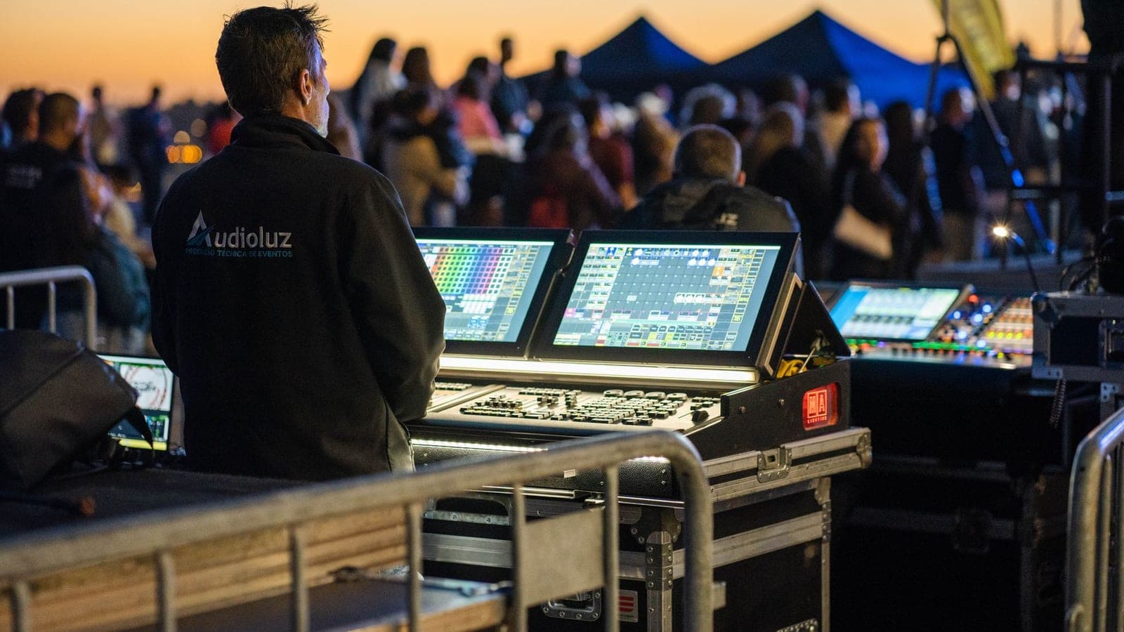 Eventim Light: Was die Plattform pro Ticket in Deutschland, den Niederlanden und Spanien verlangt – und wann sie an den Veranstalter auszahlt